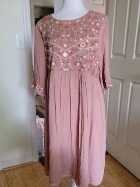 Tea N Rose Embroidered Pink Floral Midi Dress